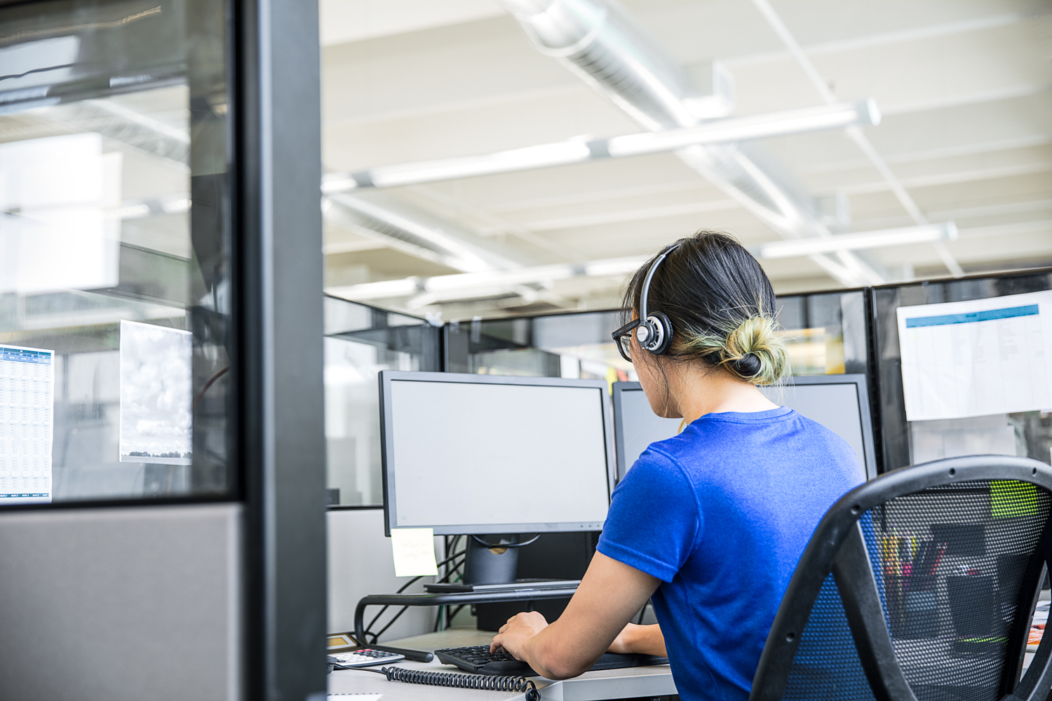 Call center worker