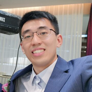 Portrait of Luowei Zhou
