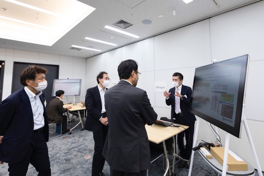 セミナー会場のブースの写真