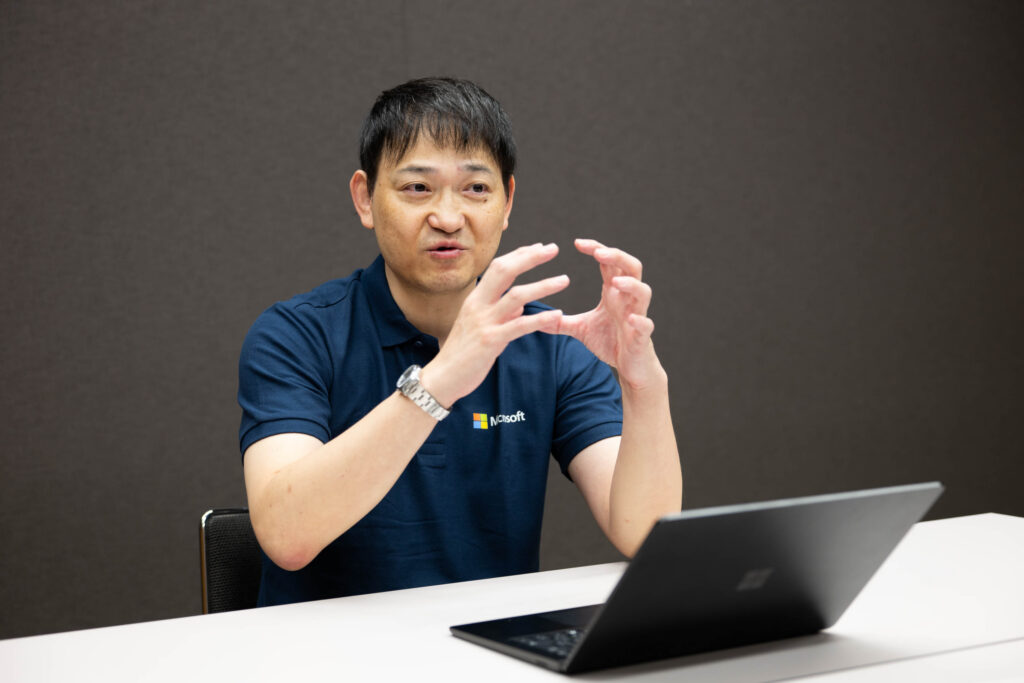 日本マイクロソフト株式会社 金融サービス事業本部 保険・地域金融営業本部本部長 長町浩史